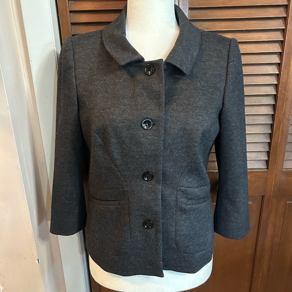 Judith & Charles cropped wool blend blazer